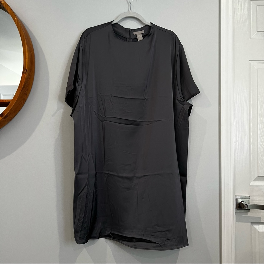 NWT H&M XXL Satin Tunic